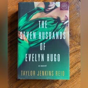 The Seven Husbands of Evelyn Hugo by Taylor Jenkins Reid - Hardcover